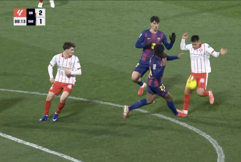 Claudio Echeverri foul on Jules Kounde build up to Girona winning goal February 2026