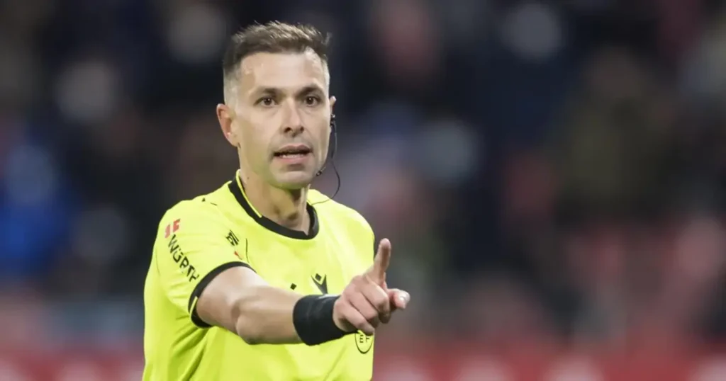 Barcelona vs Rayo referee