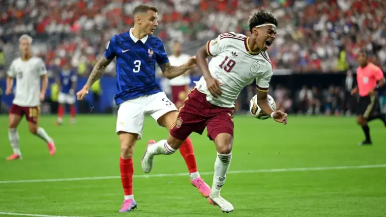 france-spain-world-cup-penalty-lamine-yamal