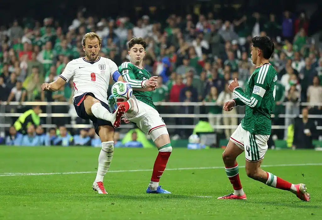 Harry Kane Faul