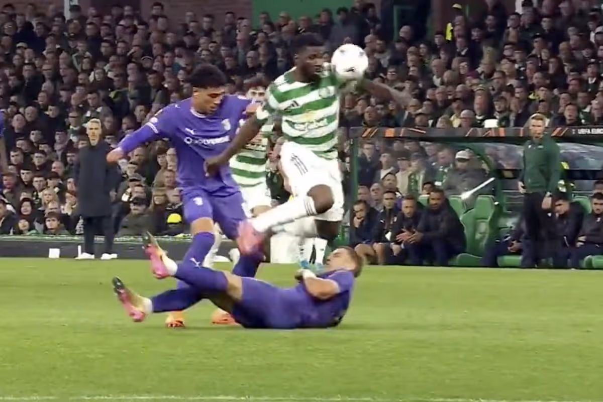 Celtic VAR handball