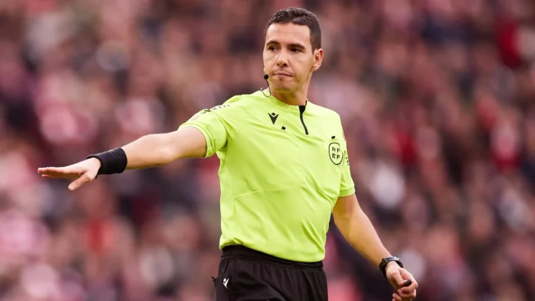 Barcelona vs Rayo Vallecano referee Francisco José Hernández Maeso