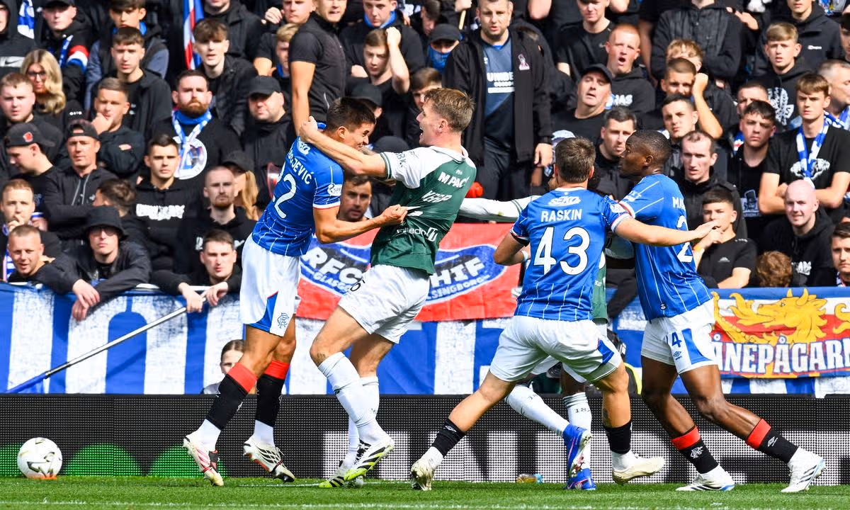 Rangers Hibernian VAR penalty reviewed by Don Robertson