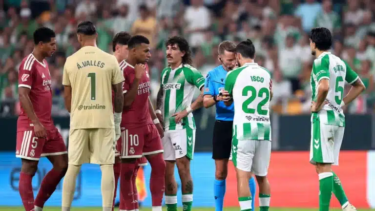 Betis vs Real Madrid referee decisions after Mbappe penalty and VAR controversy
